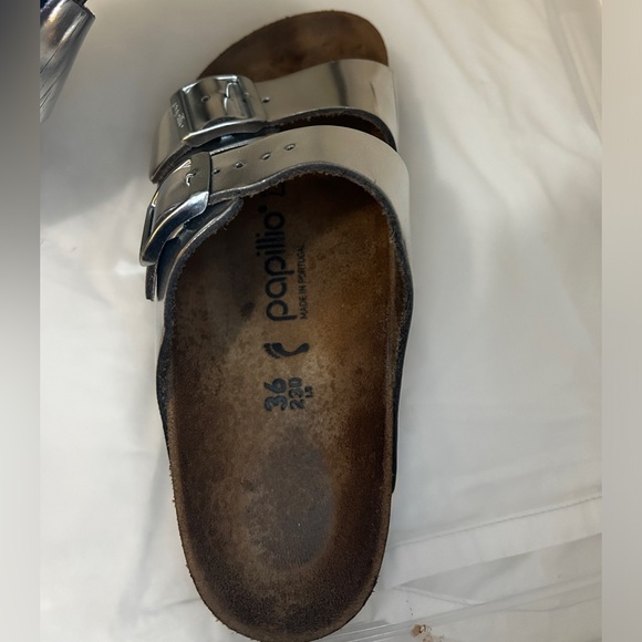 Chrome Silver Metallic Birkenstocks - Picture 11 of 16